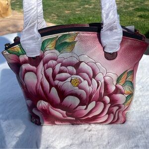 NWT ANUSHCHKA GENUINE LEATHER Hand Painted Red Floral Rose Shoulder Hobo Bag